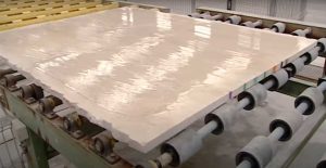 Fabricación de losas de mármol